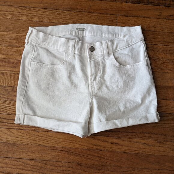 Old Navy Shorts (like new) - Picture 1 of 4